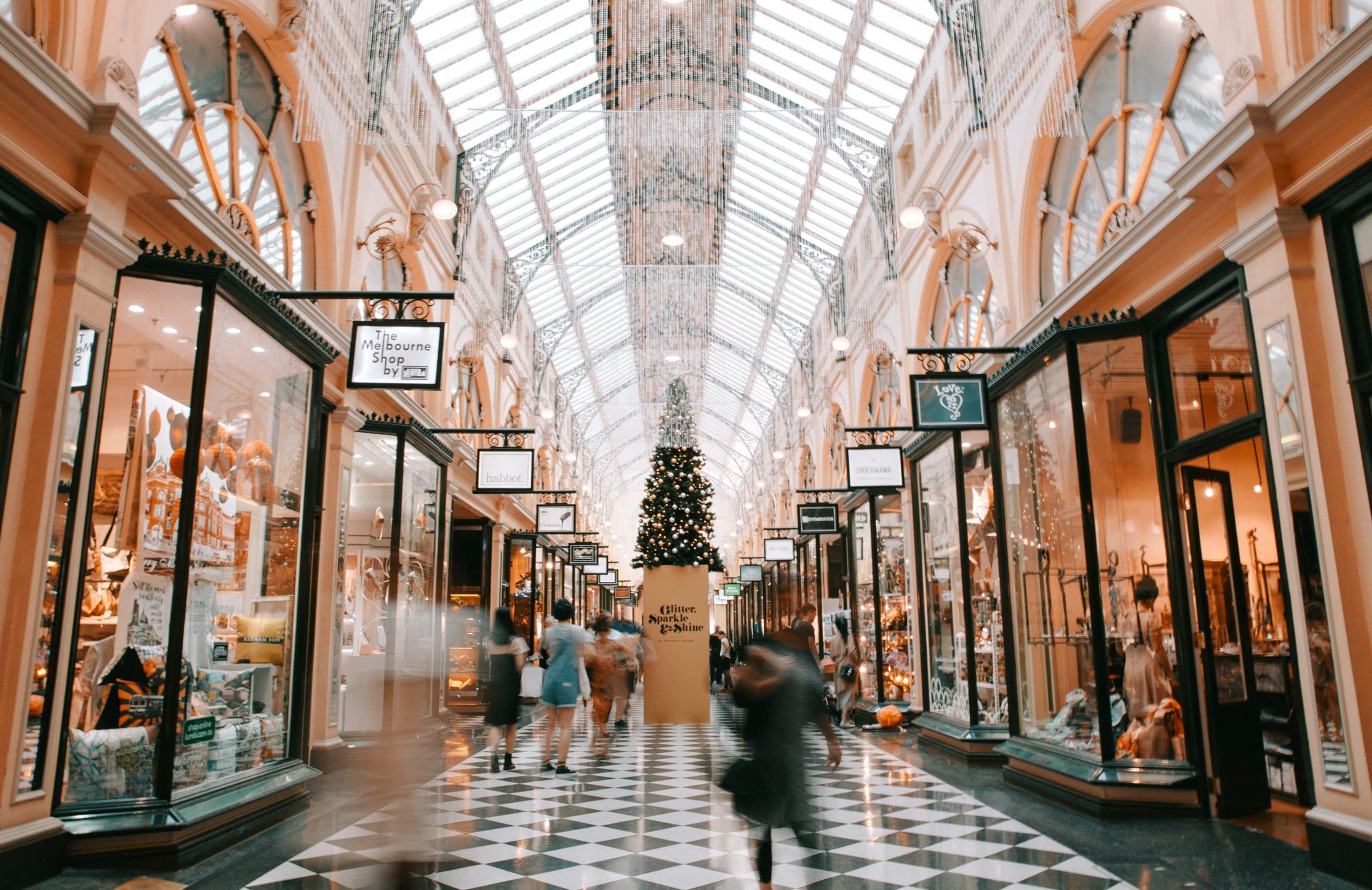 Holiday mall photo by Heidi Sandstrom on Unsplash