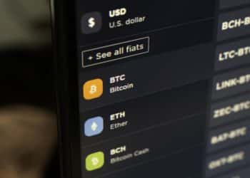 Crypto DeFi firms may need more oversight, global watchdog says