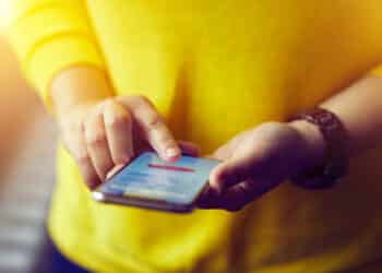 5 major trends impacting the financial services industry