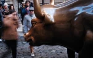 Wall Street Firms Make Crypto Push to Catch Up With 'Cool Kids'