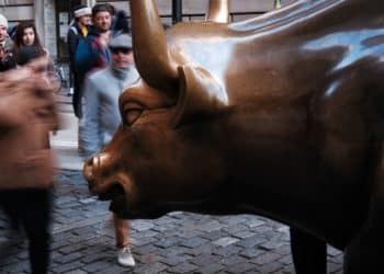 Wall Street Firms Make Crypto Push to Catch Up With 'Cool Kids'