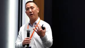 How 3 FIs are leveraging Amazon Web Services to improve business