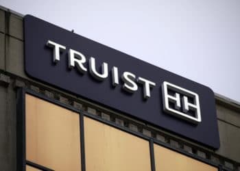 A Truist Financial bank branch in Lexington, Kentucky. Photographer: Luke Sharrett/Bloomberg