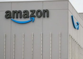 A new Amazon delivery facility near the Victoria International Airport in Sidney, British Columbia, Canada, on Thursday, Dec. 1, 2022. The 115,000 square foot, $65 million dollar sorting and shipping centre will prepare and distribute orders landing at Victoria International Airport for Vancouver Island. Photographer: James MacDonald/Bloomberg