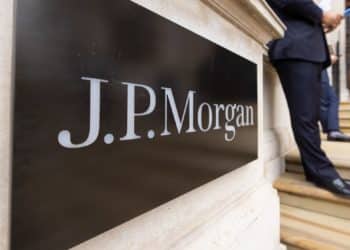 The JPMorgan Chase & Co. offices during in London. Photographer: Chris Ratcliffe/Bloomberg